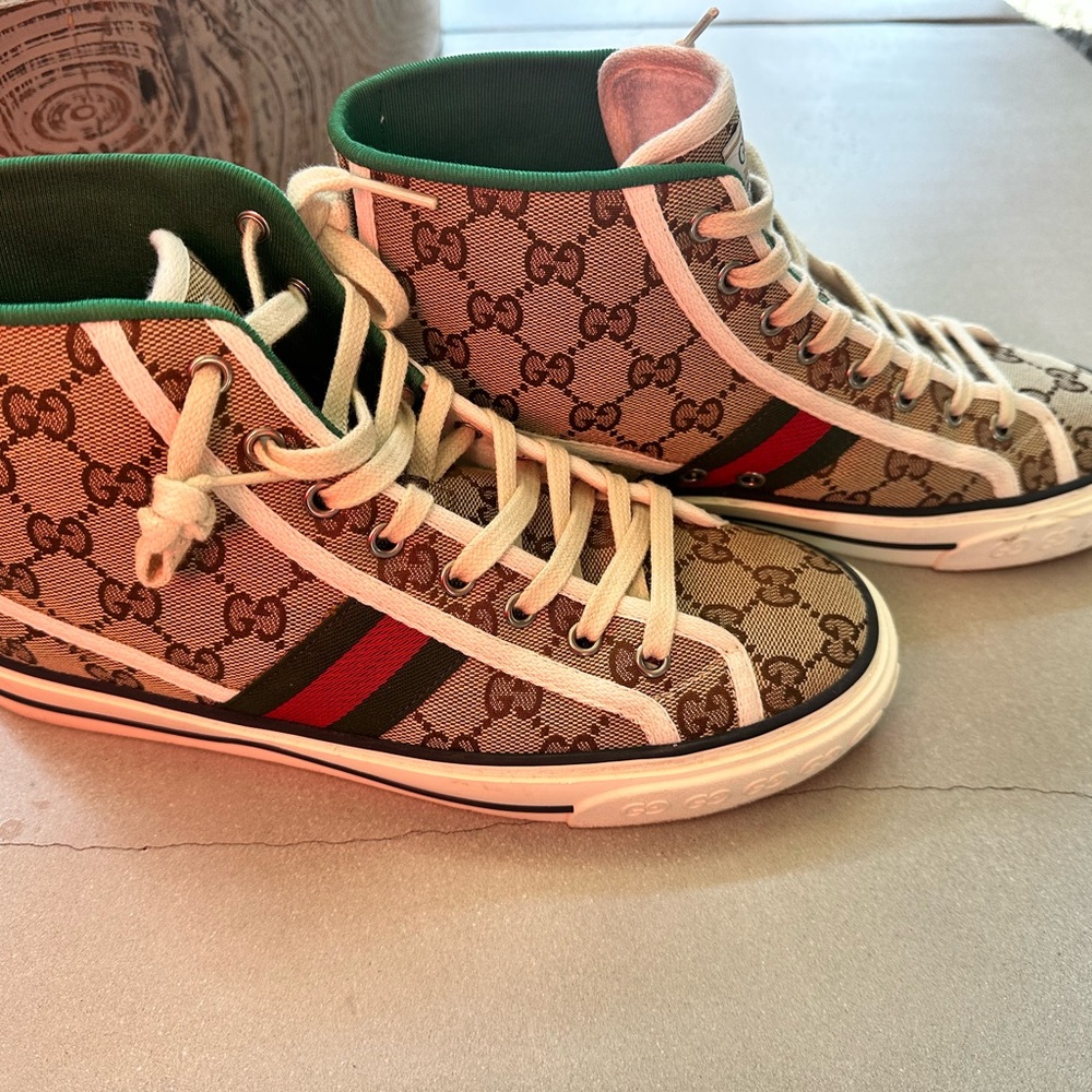 Authentic Gucci High-Top Sneakers with Signature Pattern - 77 - like new